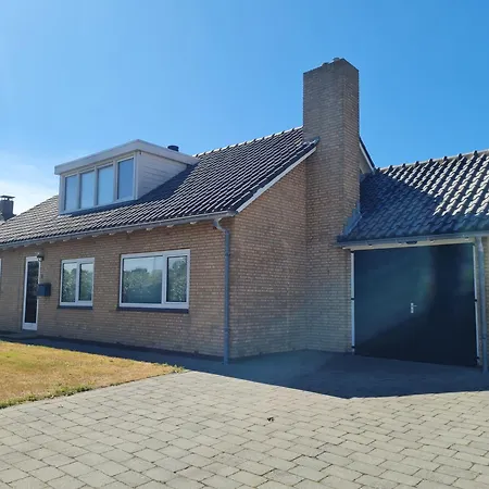De Strandparel Casa de férias